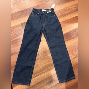 Abercrombie & Fitch High Rise Loose Jeans 23S